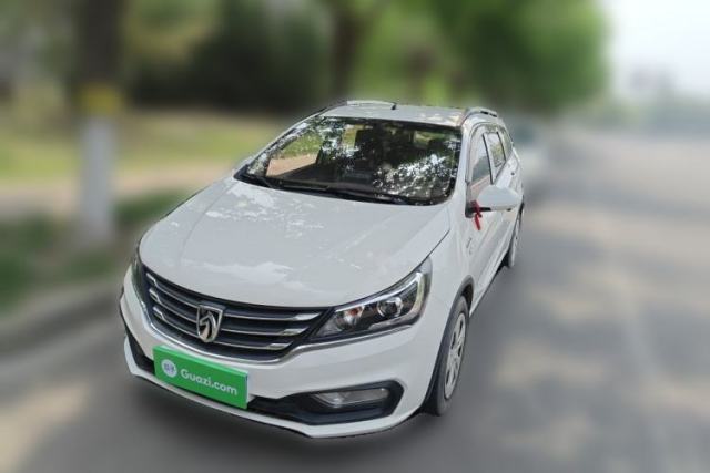 Used Baojun 310W 2017 1.5L Manual Comfort Version China VI Emission Standard