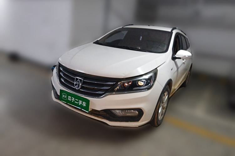Used Baojun 310W 2017 1.5L Manual Fashion Model China V Guazi used car, China used car export, Used car for sale, Used  cars, Cheapest cars for sale