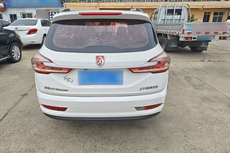 Used Baojun 310W 2017 1.5L Manual Comfort Version China V Rear