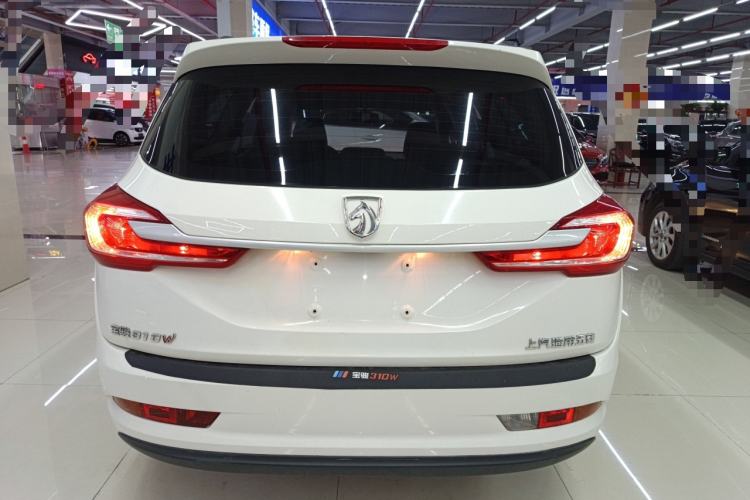 Used Baojun 310W 2017 1.5L Manual Comfort Version China V Rear