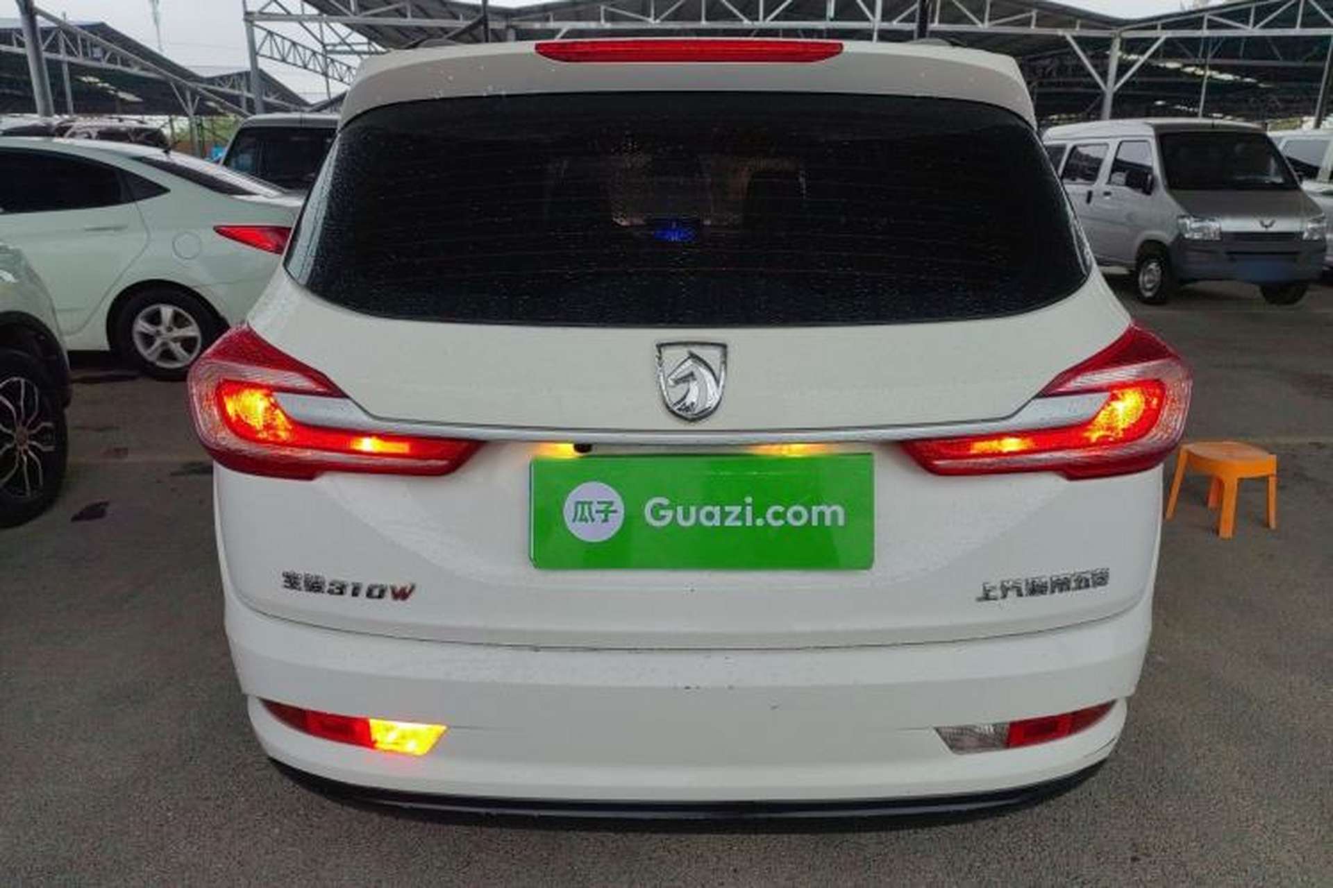 Used Baojun 310W 2017 1.5L Manual Comfort Version China VI Emission Standard Rear