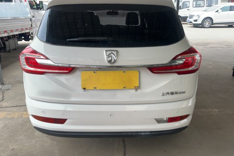 Used Baojun 310W 2017 1.5L Manual Fashion Model China V Rear