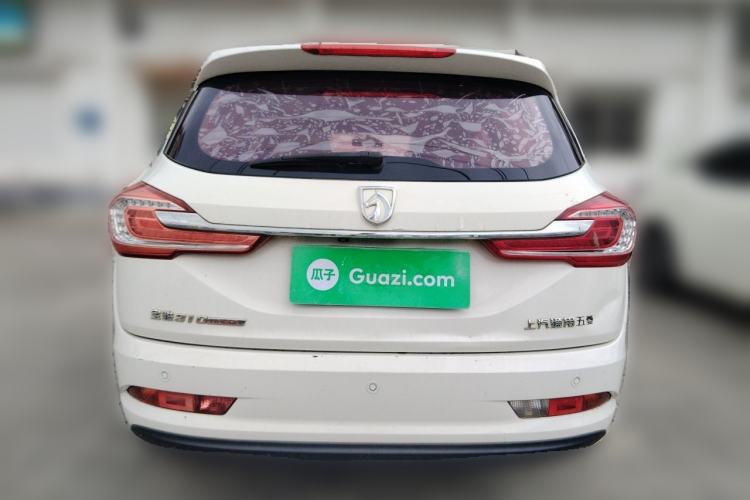 Used Baojun 310W 2017 1.5L Manual Fashion Model China V Rear