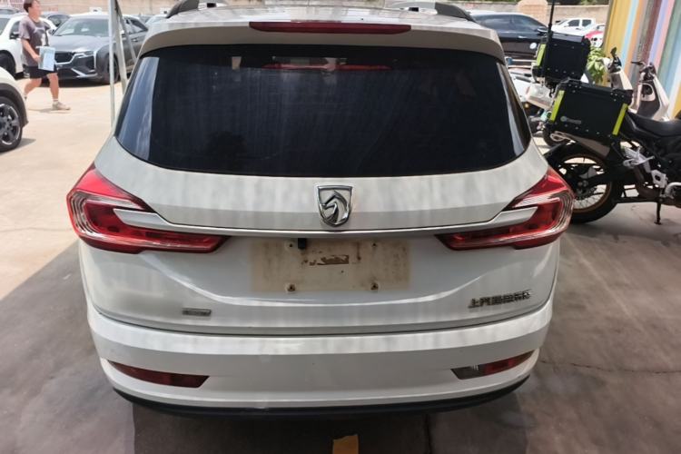 Used Baojun 310W 2017 1.5L Manual Comfort Version China V Rear