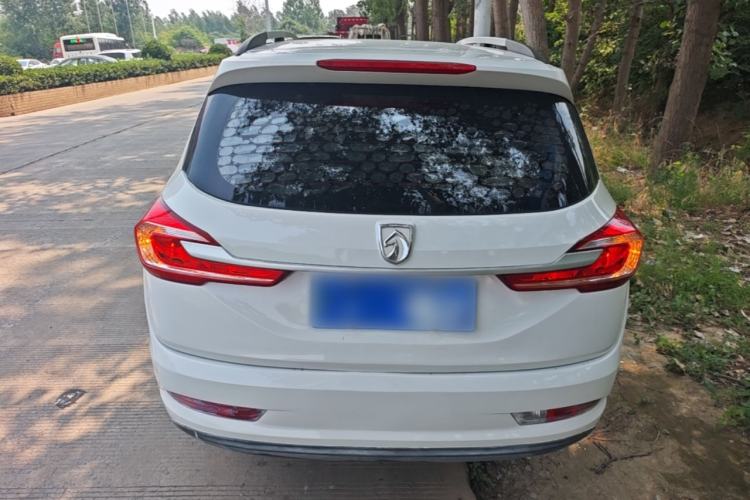 Used Baojun 310W 2017 1.5L Manual Comfort Version China V Rear