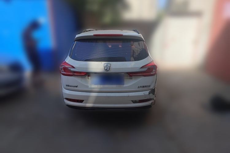 Used Baojun 310W 2017 1.5L Manual Comfort Version China VI Emission Standard Rear