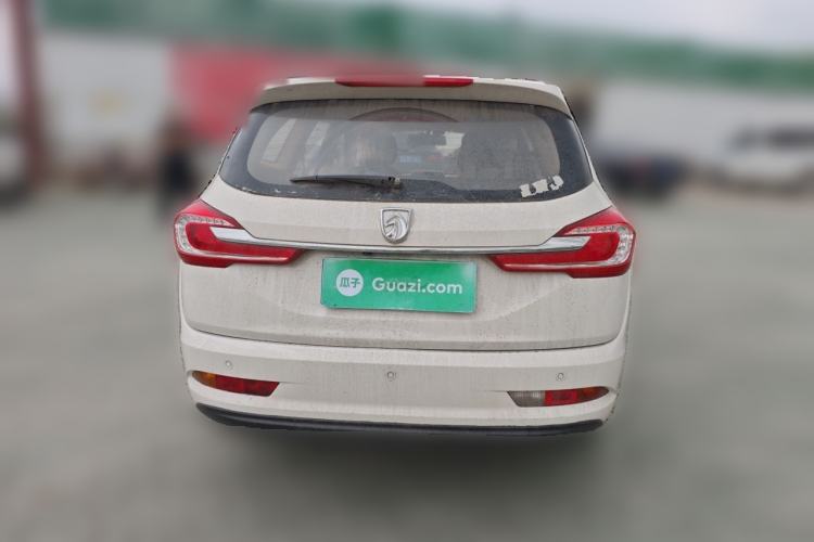 Used Baojun 310W 2017 1.5L Manual Fashion Model China V Rear