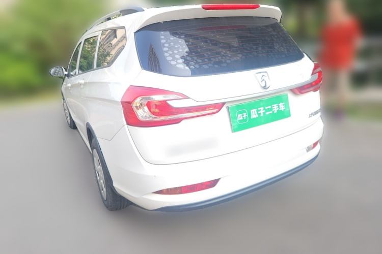 Used Baojun 310W 2017 1.5L Manual Comfort Version China VI Emission Standard Rear Left 45 Deg