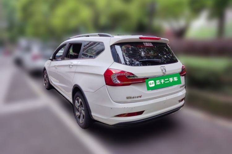 Used Baojun 310W 2017 1.5L Manual Fashion Model China V Rear Left 45 Deg