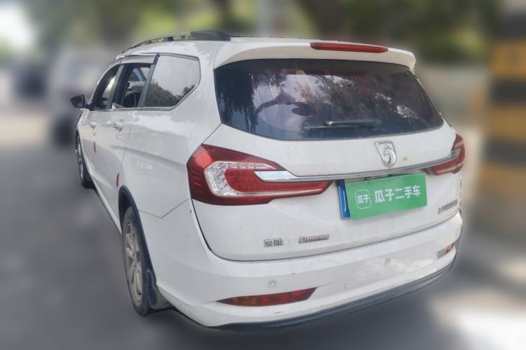 Used Baojun 310W 2017 1.5L Manual Fashion Edition China VI Rear Left 45 Deg
