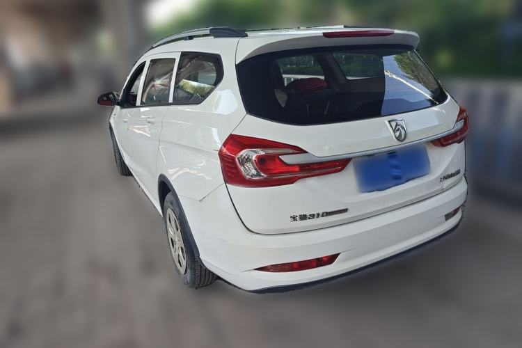 Used Baojun 310W 2017 1.5L Manual Comfort Version China VI Emission Standard Rear Left 45 Deg