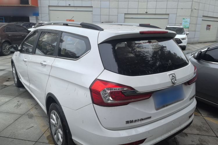 Used Baojun 310W 2017 1.5L Manual Fashion Model China V Rear Left 45 Deg