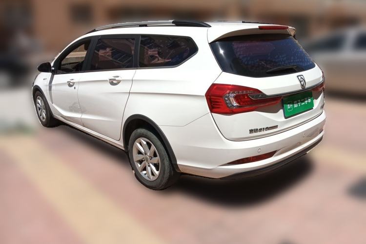 Used Baojun 310W 2017 1.5L Manual Fashion Model China V Rear Left 45 Deg