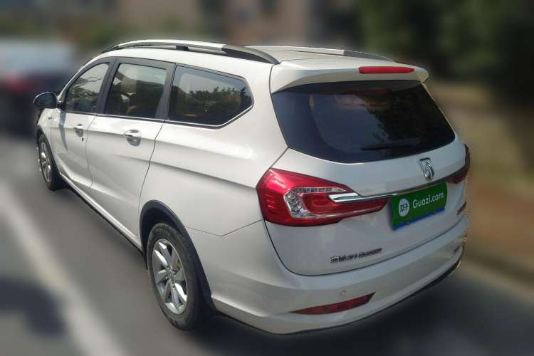 Used Baojun 310W 2017 1.5L Manual Fashion Model China V Rear Left 45 Deg