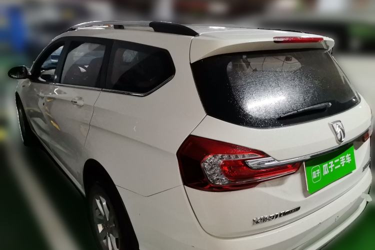 Used Baojun 310W 2017 1.5L Manual Fashion Model China V Rear Left 45 Deg