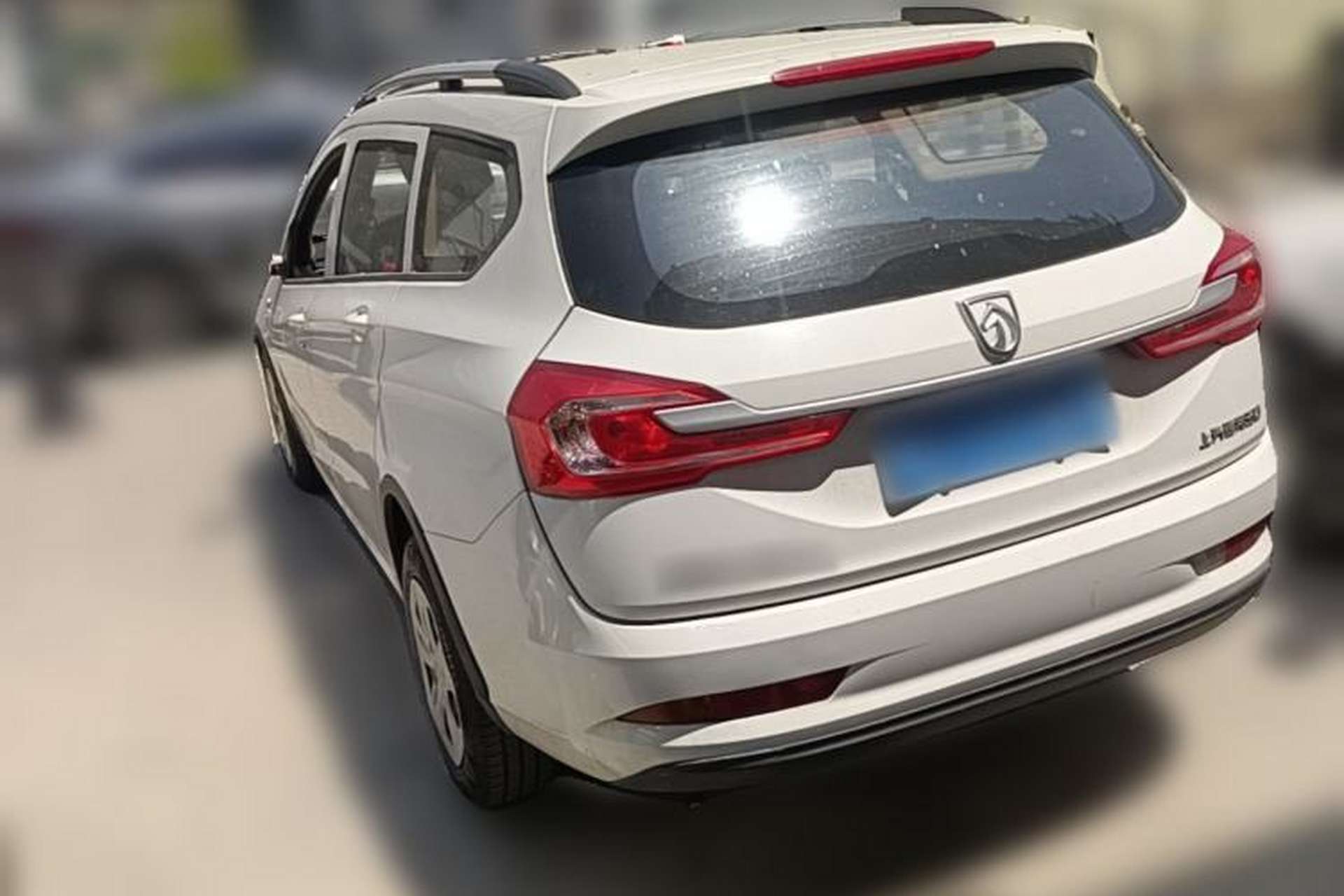 Used Baojun 310W 2017 1.5L Manual Comfort Version China V Rear Left 45 Deg