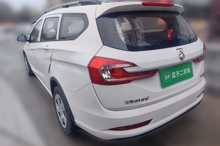 Used Baojun 310W 2017 1.5L Manual Comfort Version China V Rear Left 45 Deg