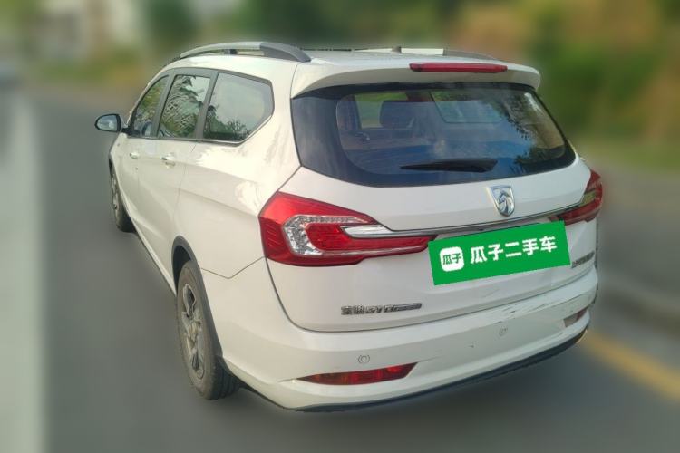 Used Baojun 310W 2017 1.5L Manual Luxury Edition China V Rear Left 45 Deg