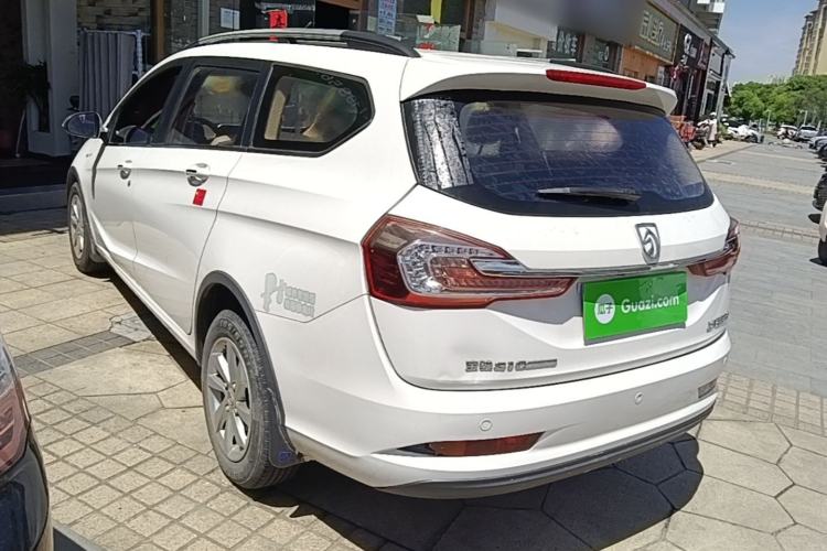 Used Baojun 310W 2017 1.5L Manual Fashion Model China V Rear Left 45 Deg