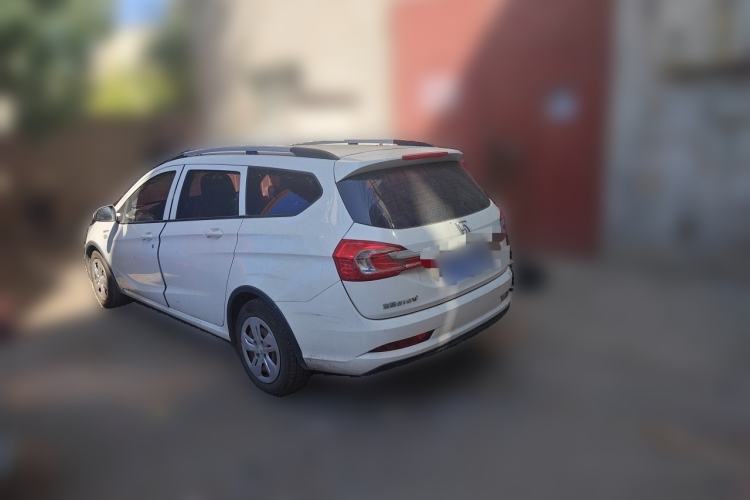 Used Baojun 310W 2017 1.5L Manual Comfort Version China VI Emission Standard Rear Left 45 Deg