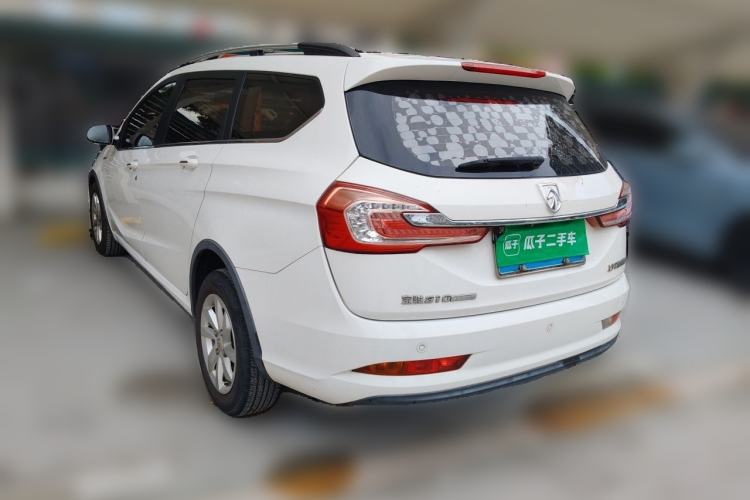 Used Baojun 310W 2017 1.5L Manual Fashion Model China V Rear Left 45 Deg