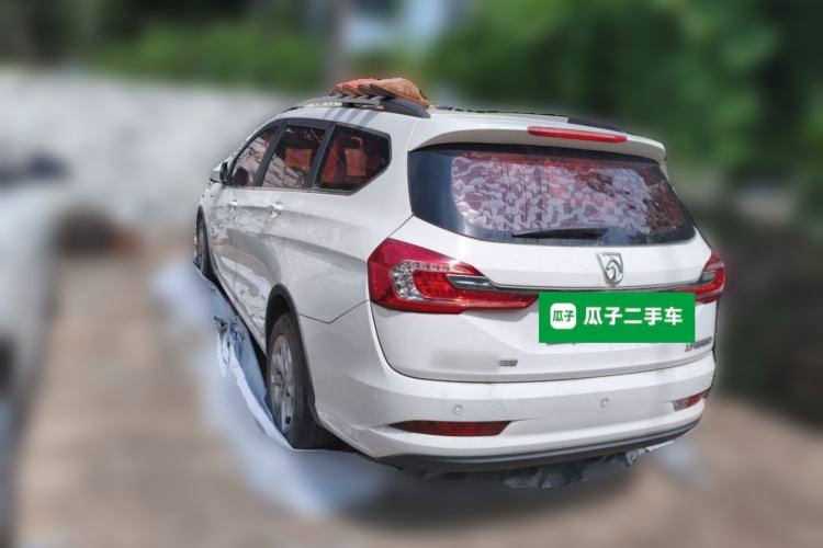 Used Baojun 310W 2017 1.5L Manual Fashion Model China V Rear Left 45 Deg