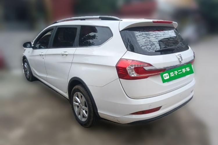 Used Baojun 310W 2017 1.5L Manual Fashion Model China V Rear Left 45 Deg