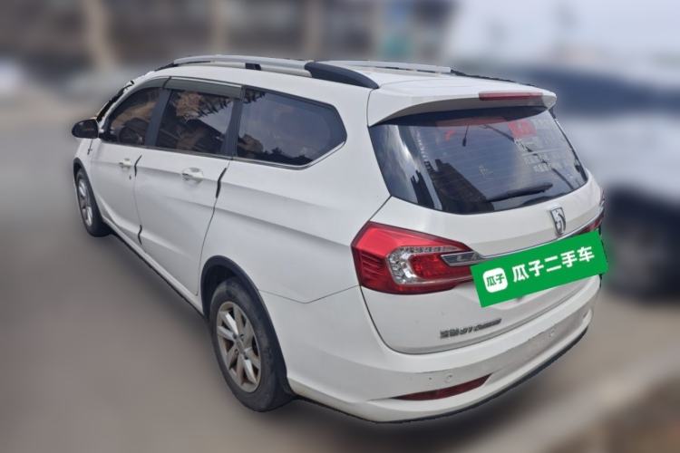 Used Baojun 310W 2017 1.5L Manual Fashion Model China V Rear Left 45 Deg