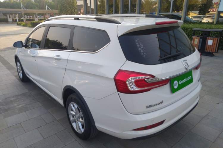 Used Baojun 310W 2017 1.5L Manual Fashion Edition China VI Rear Left 45 Deg