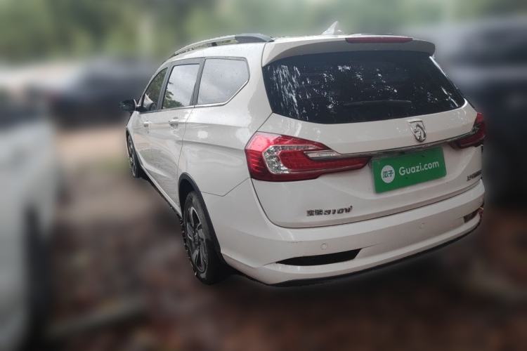 Used Baojun 310W 2017 1.5L Manual Luxury Version China VI Rear Left 45 Deg