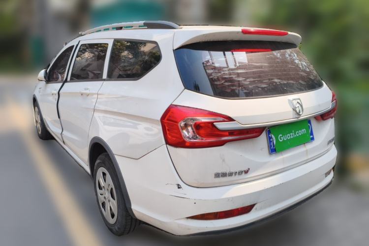 Used Baojun 310W 2017 1.5L Manual Comfort Version China VI Emission Standard Rear Left 45 Deg