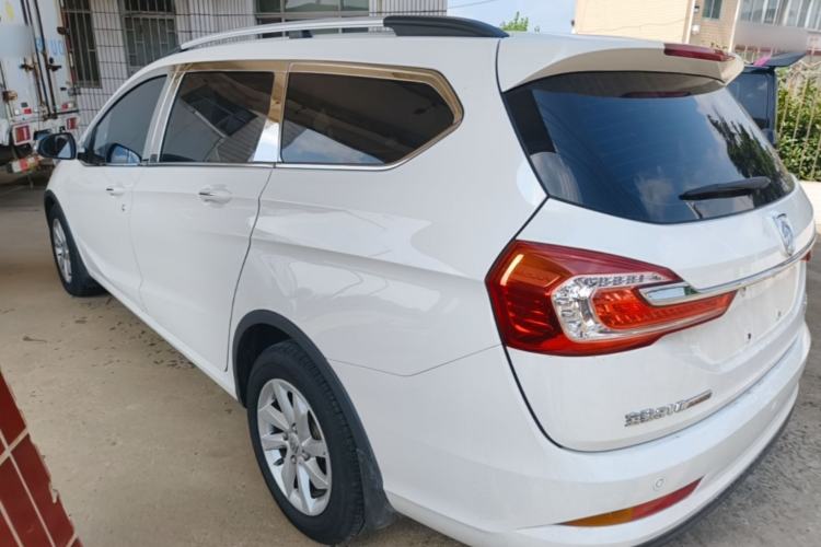 Used Baojun 310W 2017 1.5L Manual Fashion Model China V Rear Left 45 Deg
