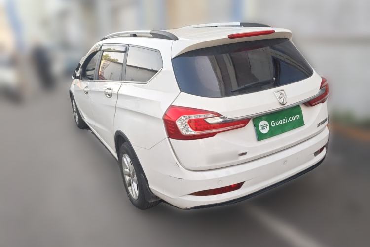 Used Baojun 310W 2017 1.5L Manual Fashion Edition China VI Rear Left 45 Deg