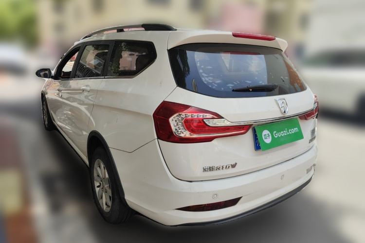 Used Baojun 310W 2017 1.5L Manual Fashion Edition China VI Rear Left 45 Deg
