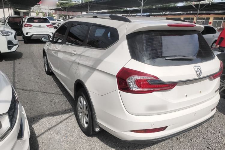 Used Baojun 310W 2017 1.5L Manual Fashion Edition China VI Rear Left 45 Deg