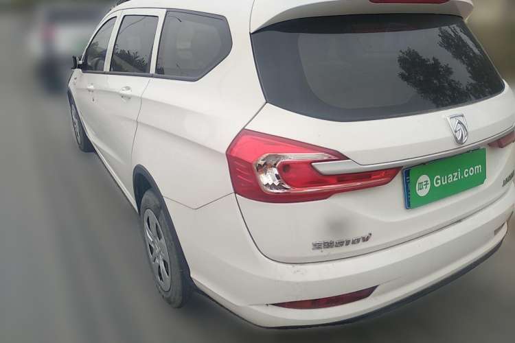 Used Baojun 310W 2017 1.5L Manual Comfort Version China VI Emission Standard Rear Left 45 Deg