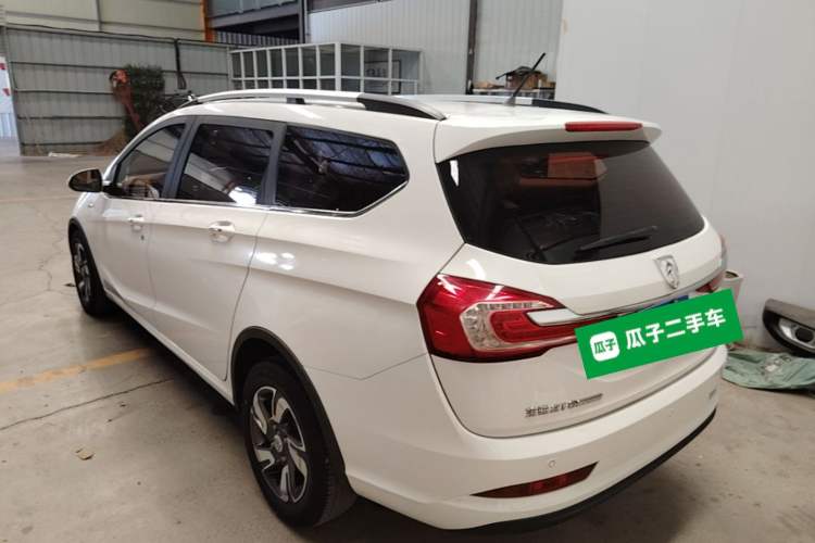 Used Baojun 310W 2017 1.5L Manual Luxury Edition China V Rear Left 45 Deg