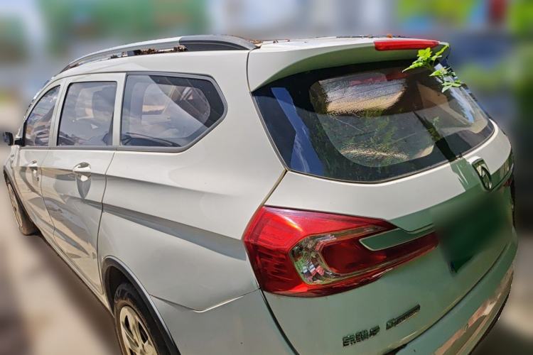 Used Baojun 310W 2017 1.5L Manual Comfort Version China V Rear Left 45 Deg