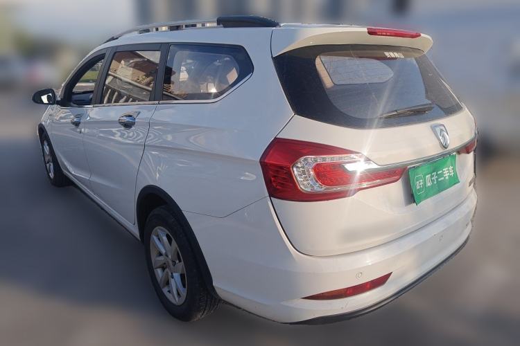Used Baojun 310W 2017 1.5L Manual Fashion Model China V Rear Left 45 Deg