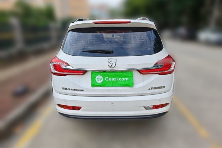 Used Baojun 310W 2017 1.5L Manual Fashion Model China V Rear