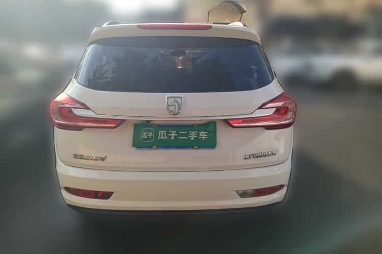 Used Baojun 310W 2017 1.5L Manual Comfort Version China VI Emission Standard Rear