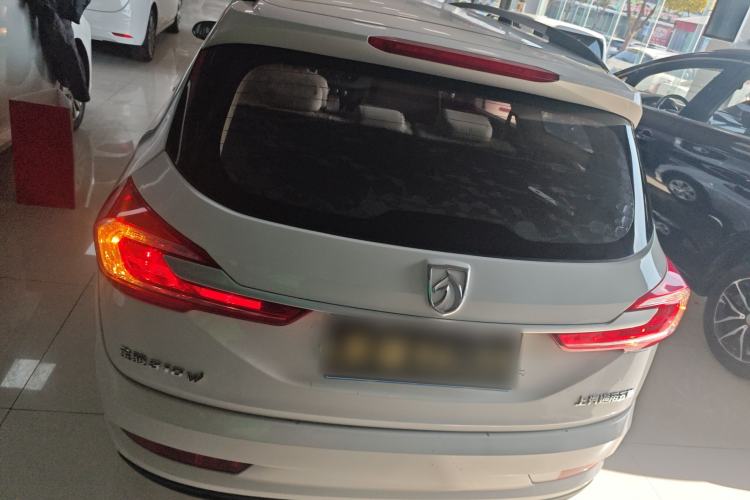 Used Baojun 310W 2017 1.5L Manual Comfort Version China VI Emission Standard Rear