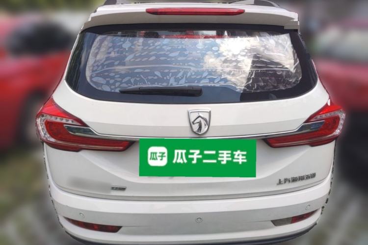 Used Baojun 310W 2017 1.5L Manual Fashion Model China V Rear