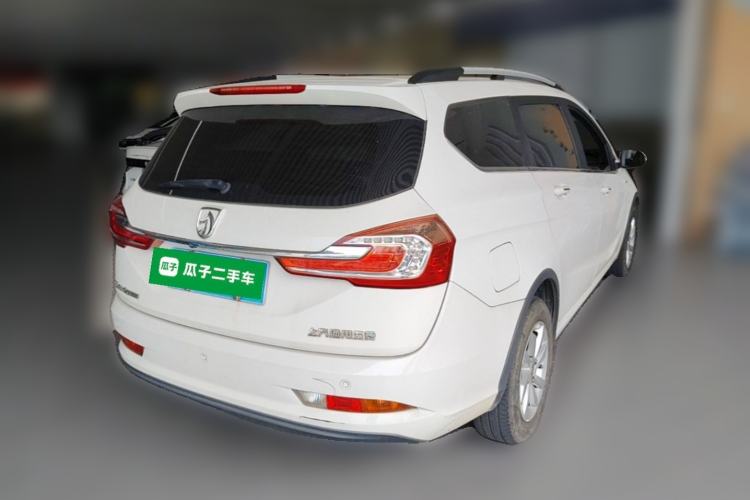 Used Baojun 310W 2017 1.5L Manual Fashion Model China V Rear Right 45 Deg