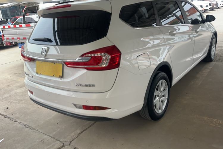 Used Baojun 310W 2017 1.5L Manual Fashion Model China V Rear Right 45 Deg