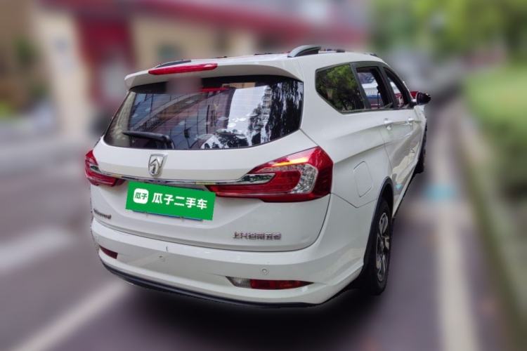 Used Baojun 310W 2017 1.5L Manual Fashion Model China V Rear Right 45 Deg