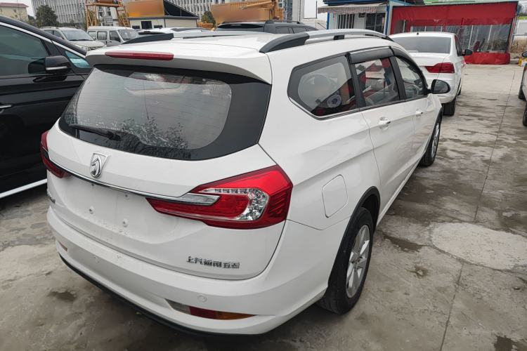 Used Baojun 310W 2017 1.5L Manual Fashion Model China V Rear Right 45 Deg