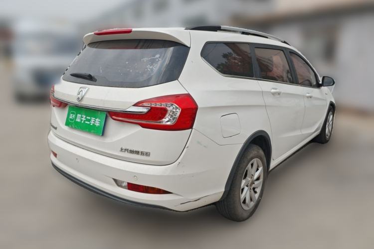 Used Baojun 310W 2017 1.5L Manual Fashion Model China V Rear Right 45 Deg