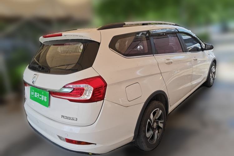 Used Baojun 310W 2017 1.5L Manual Fashion Edition China VI Rear Right 45 Deg
