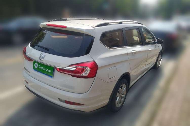 Used Baojun 310W 2017 1.5L Manual Fashion Model China V Rear Right 45 Deg
